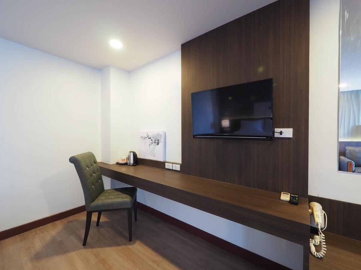 Pb Grand Hotel Хат'яй Екстер'єр фото