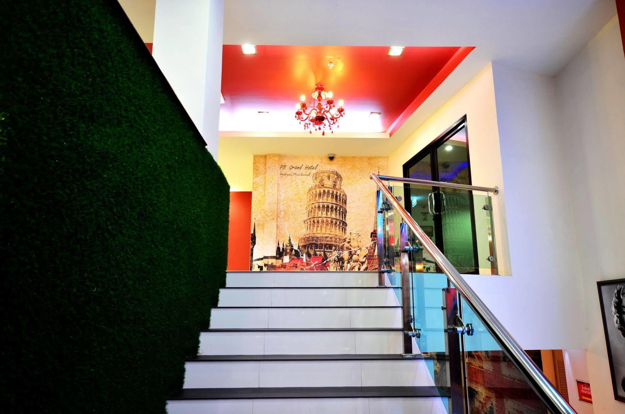 Pb Grand Hotel Хат'яй Екстер'єр фото